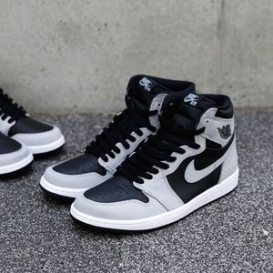 Jordán retro 1 shadow 2.0